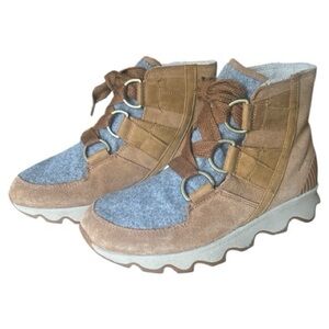 Sorel Kinetic Short Lace Women's Tan and Gray Boots Size 11 Snow Hiking Boho